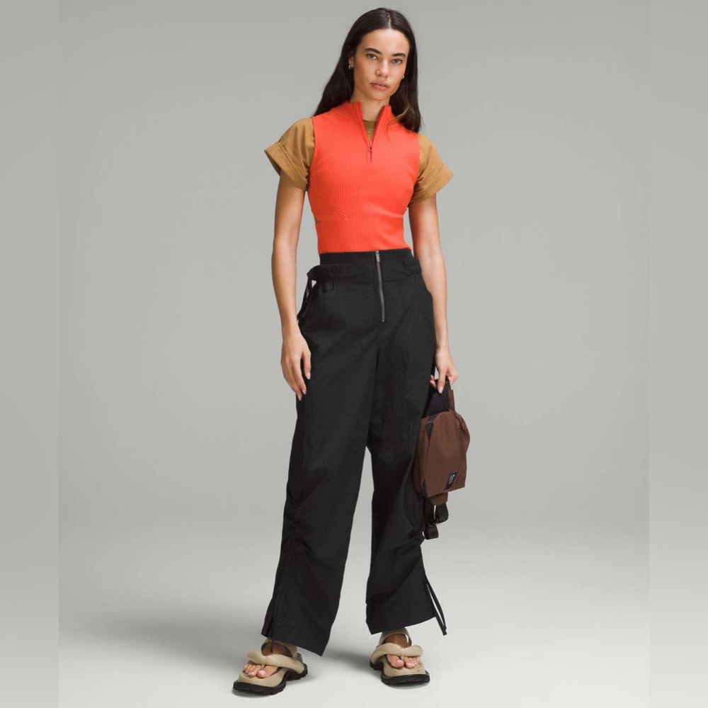 NWT Lululemon Size 4 Cinchable Wide-Leg HR Pant Black